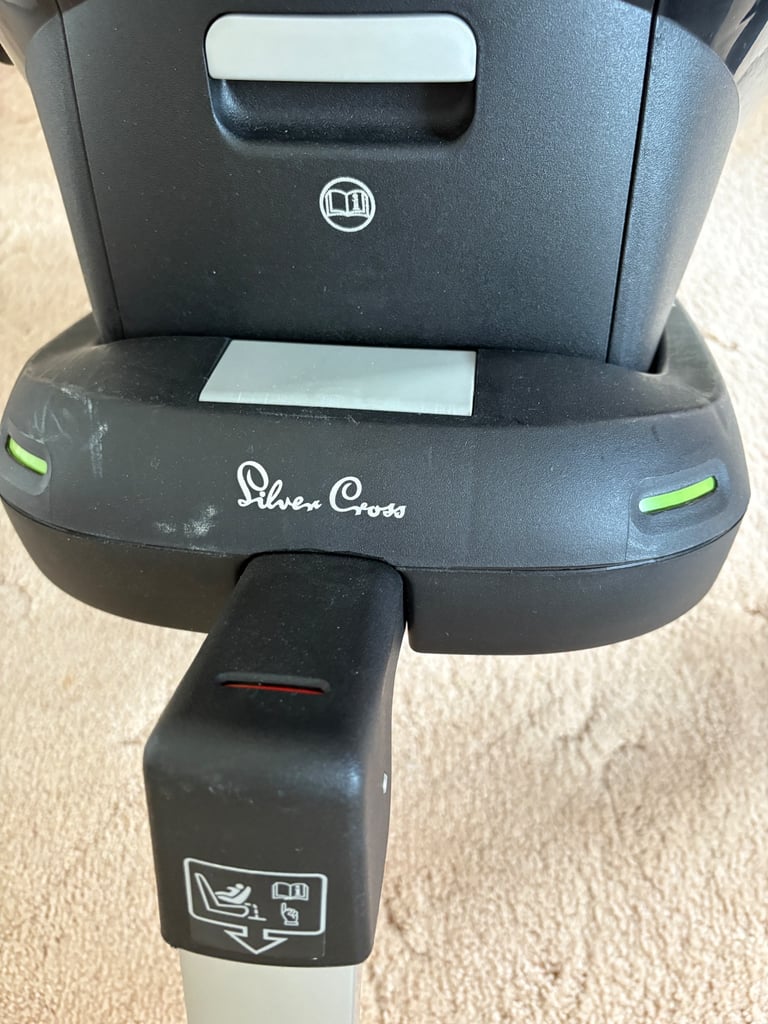 Silver Cross buggy, car seat and bassinet 