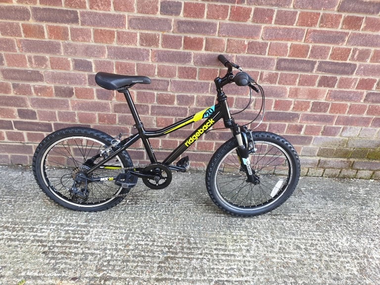 Ridgeback MX20 20-Inch 2021 Kids Bike good condition and fully working