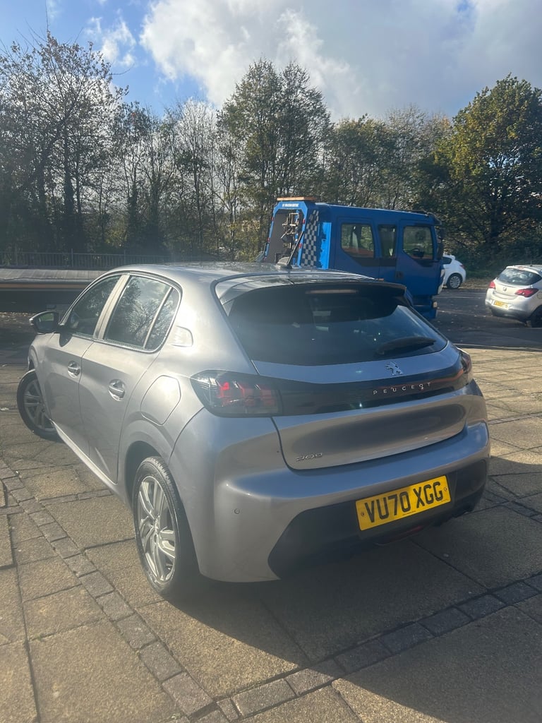 Peugeot, 208, Hatchback, 2020, Manual, 1199 (cc), 5 doors like Volkswagen polo Seat Ibiza 