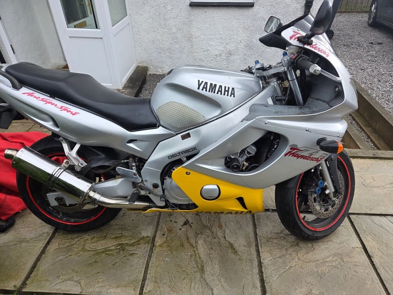 image for Yamaha YZF600R