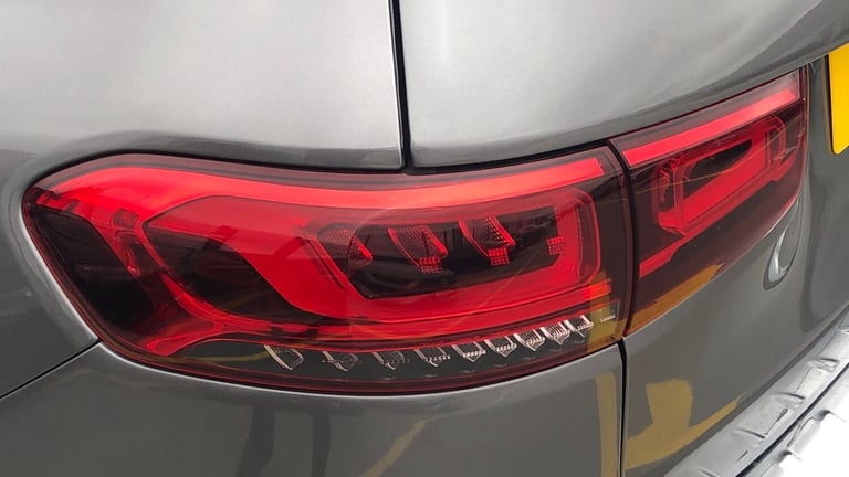 2021 Mercedes-Benz GLB GLB 220 AMG LINE PREM D 4 Estate Diesel Automatic