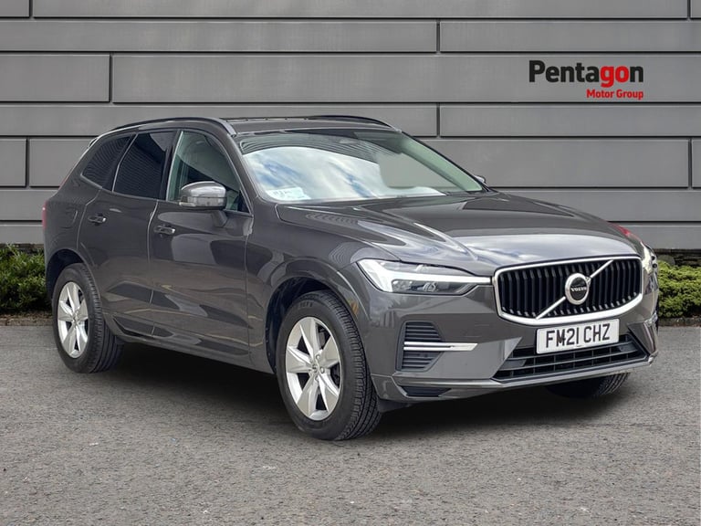 image for  Volvo Xc60 2.0 B5 Mhev Momentum Suv 5dr Petrol Hybrid Auto Euro 6 s/s 250 Ps
