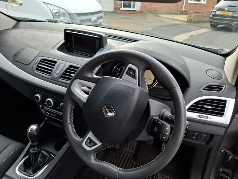 Renault, MEGANE, Hatchback, 2012, Manual, 1461 (cc), 5 doors