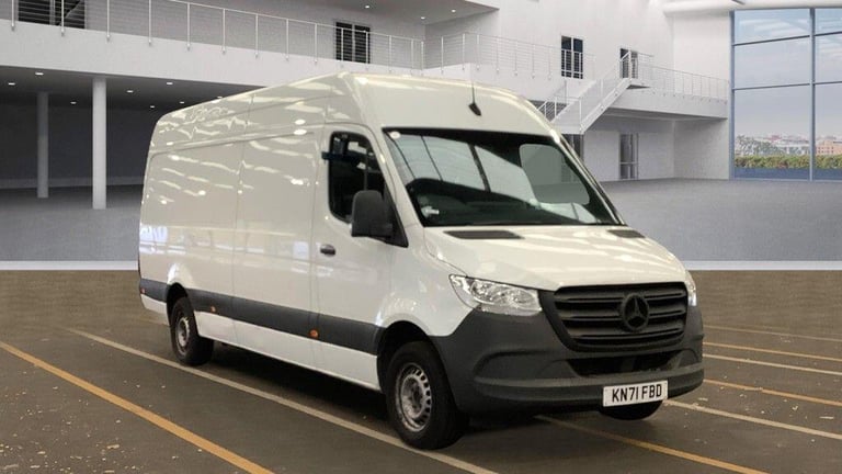 image for  Mercedes-Benz Sprinter 2.0 315 CDI Progressive RWD L3 H2 Euro 6 (s/s) 5dr Diesel Manual