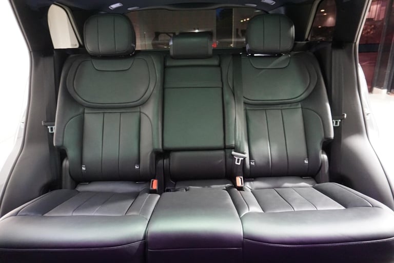 2023 Land Rover Range Rover Sport 3.0 D300 MHEV Dynamic SE SUV 5dr Diesel Auto 4WD Euro 6 (s/s) (...