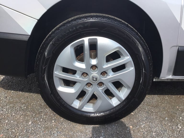 2021 Renault Trafic SL28 ENERGY dCi 120 Sport Nav Van PANEL VAN Diesel Manual