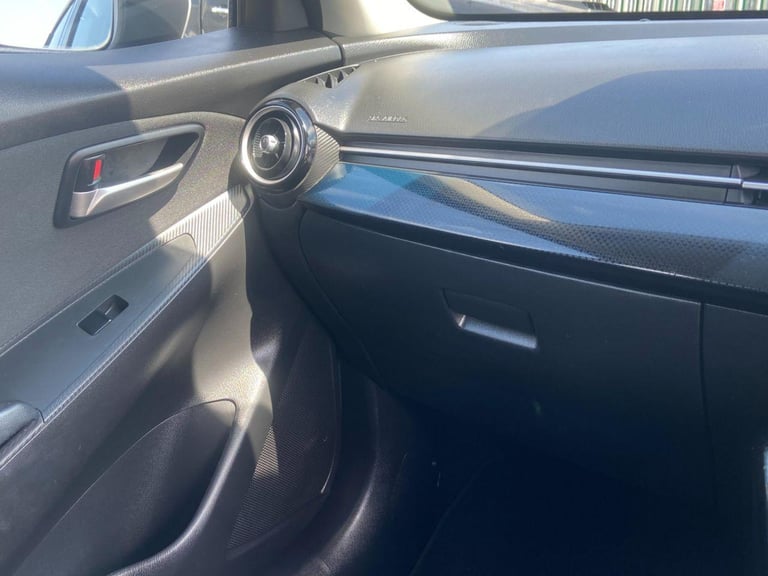 2017 Mazda Mazda2 1.5 SKYACTIV-G SE-L Hatchback 5dr Petrol Manual Euro 6 (s/s) (90 ps) 7IN TO HAT...