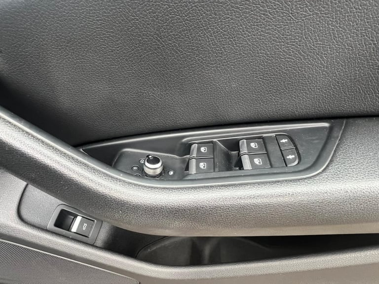 2017 Audi A4 2.0 TDI Ultra Sport 4dr S Tronic SALOON Diesel Automatic