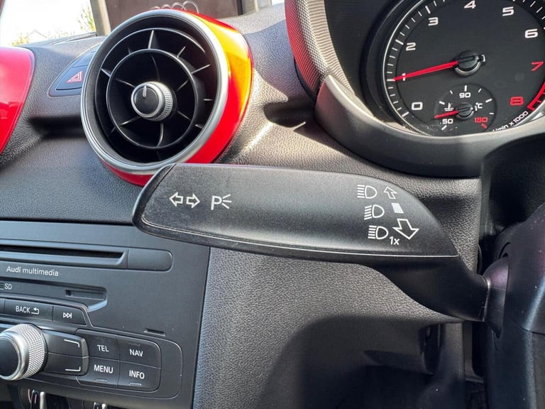 AUDI A1 1.2 TFSI S line Style Edition Sportback Euro 5 (s/s) 5dr 2014