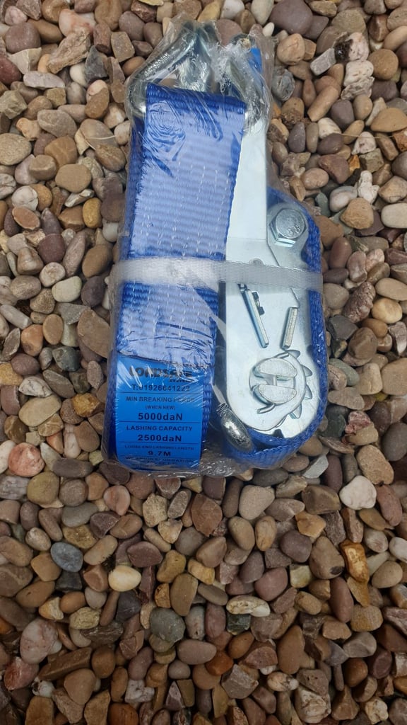 RATCHET STRAP *NEW UNOPENED*