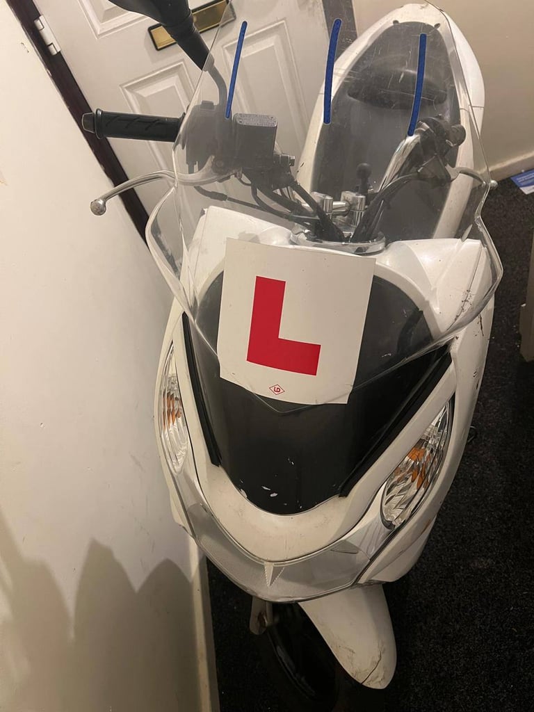 Honda, PCX, 2011, 125 (cc)