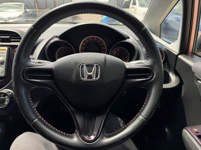 2010 Honda Fit JAZZ 1.3 5DR Hatchback Petrol Automatic