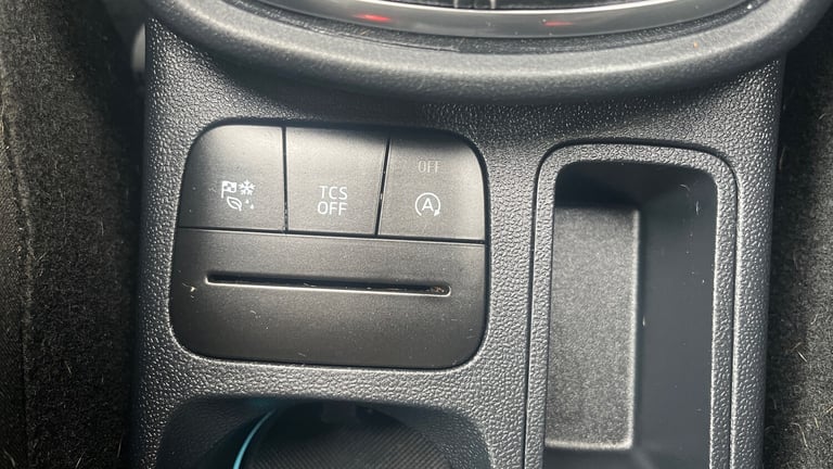 2024 Ford Puma 1.0 EcoBoost Hybrid mHEV Titanium 5dr Petrol Hatchback Hatchback Petrol Manual