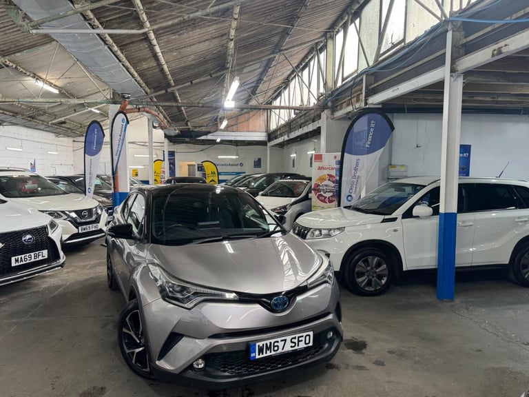 2018 Toyota C-HR 1.8 VVT-h Dynamic SUV 5dr Petrol Hybrid CVT Euro 6 (s/s) (122 ps) HATCHBACK Petr...