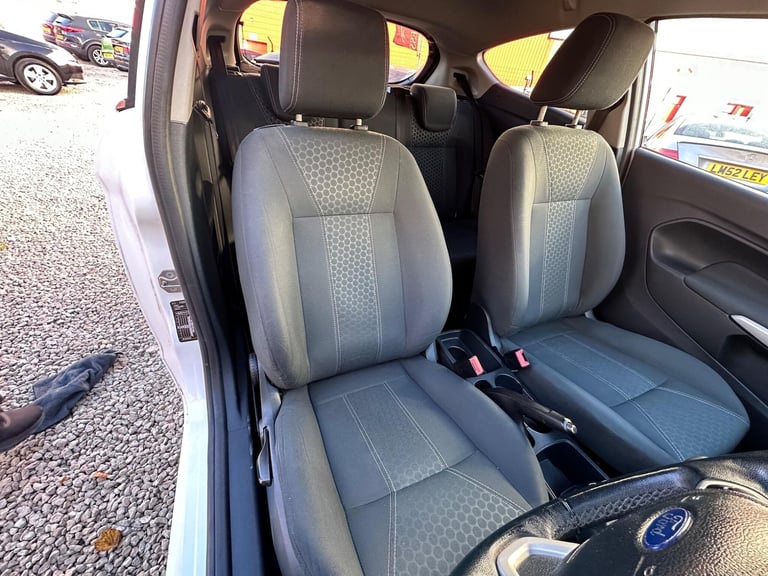 2012 Ford Fiesta 1.4 Zetec 3dr HATCHBACK Petrol Manual