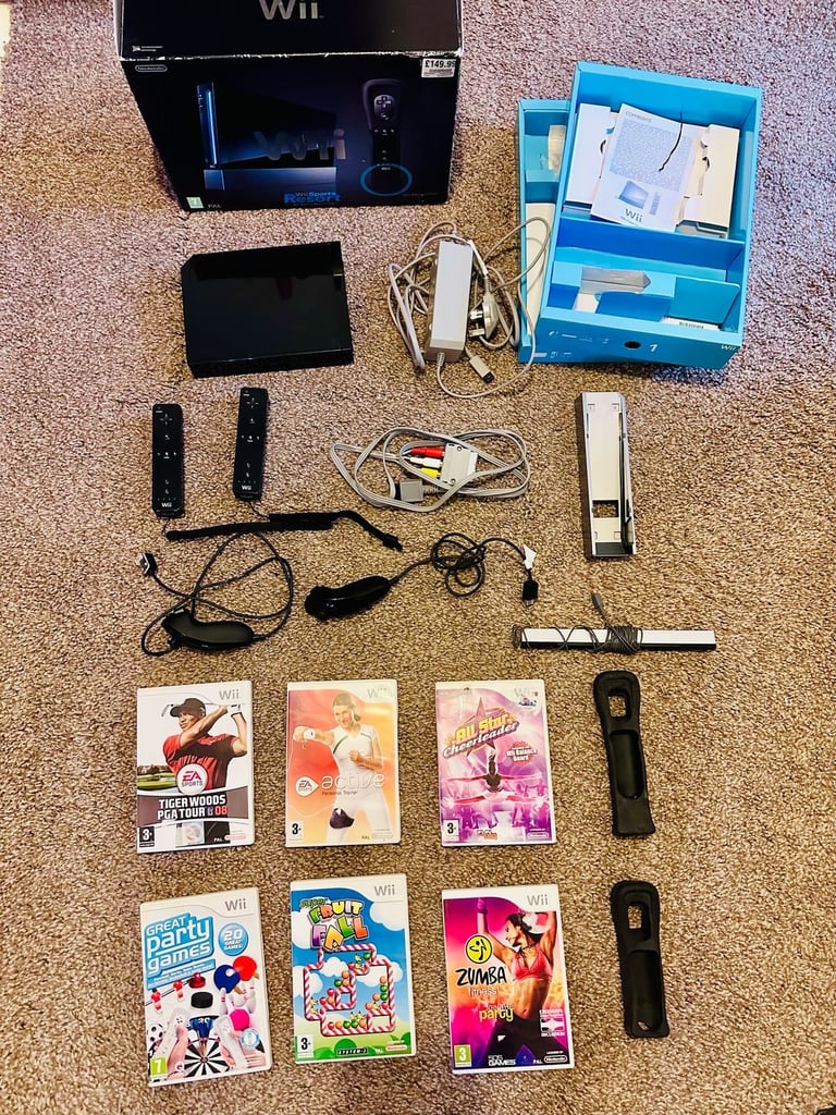 image for Wii bundle  Nintendo wii bundle excellent working order comes with everything 