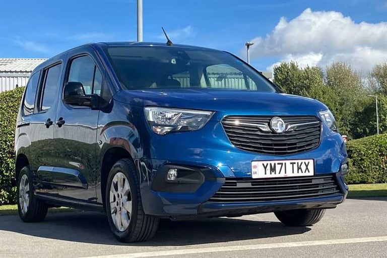 2022 Vauxhall Combo Life 1.5 TURBO D SE 5DR [7 SEAT] MPV Diesel Manual