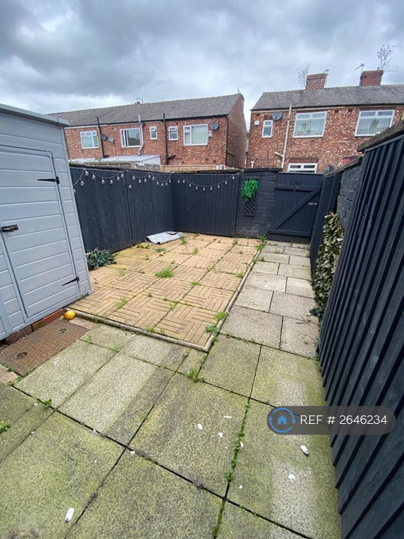 2 bedroom house in Mather Street, Failsworth, Manchester, M35 (2 bed) (#2646234)