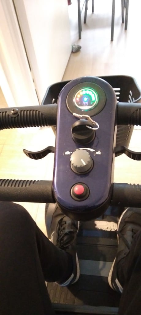 Mobility scooter