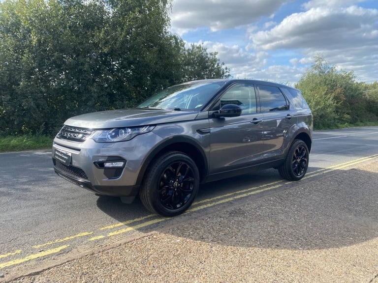 image for 2018 Land Rover Discovery Sport 2.0 TD4 HSE SUV 5dr Diesel Auto 4WD Euro 6 (s/s) (180 ps) ESTATE ...