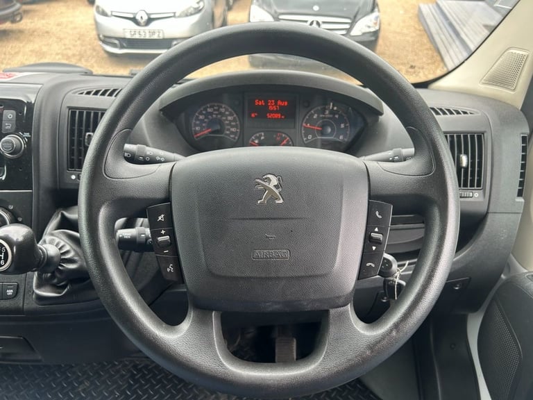 2021 Peugeot Boxer 2.2 BlueHDi 333 Professional Panel Van 5dr Diesel Manual L1 H1 Euro 6 (s/s) PA...