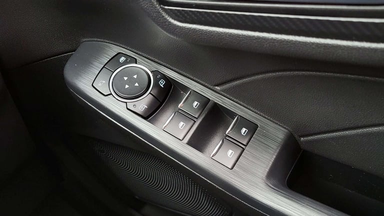 2024 Ford Kuga 2.5 PHEV ST-Line X 5dr CVT SUV Plug-In Hy Automatic