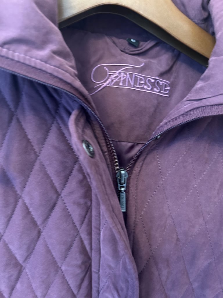 image for Grape quilted padded coat