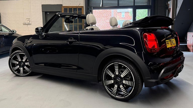 MINI CONVERTIBLE 2.0 Convertible Cooper S Exclusive 2022