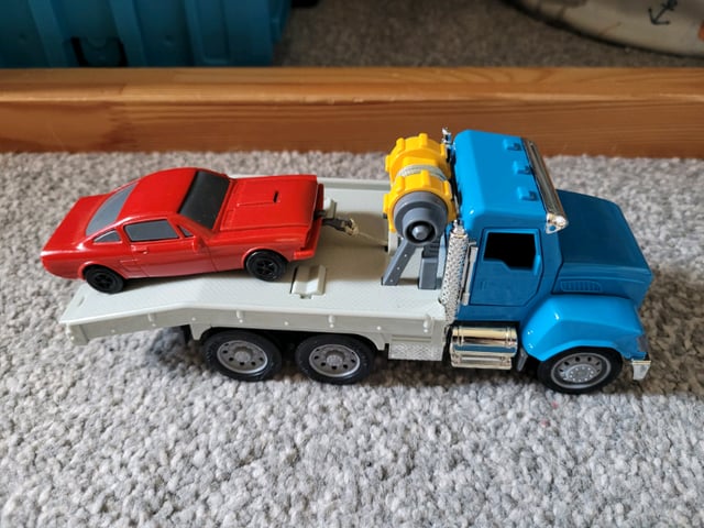 Driven by Battat WH1008Z Micro Toy Towing Hook in Southside