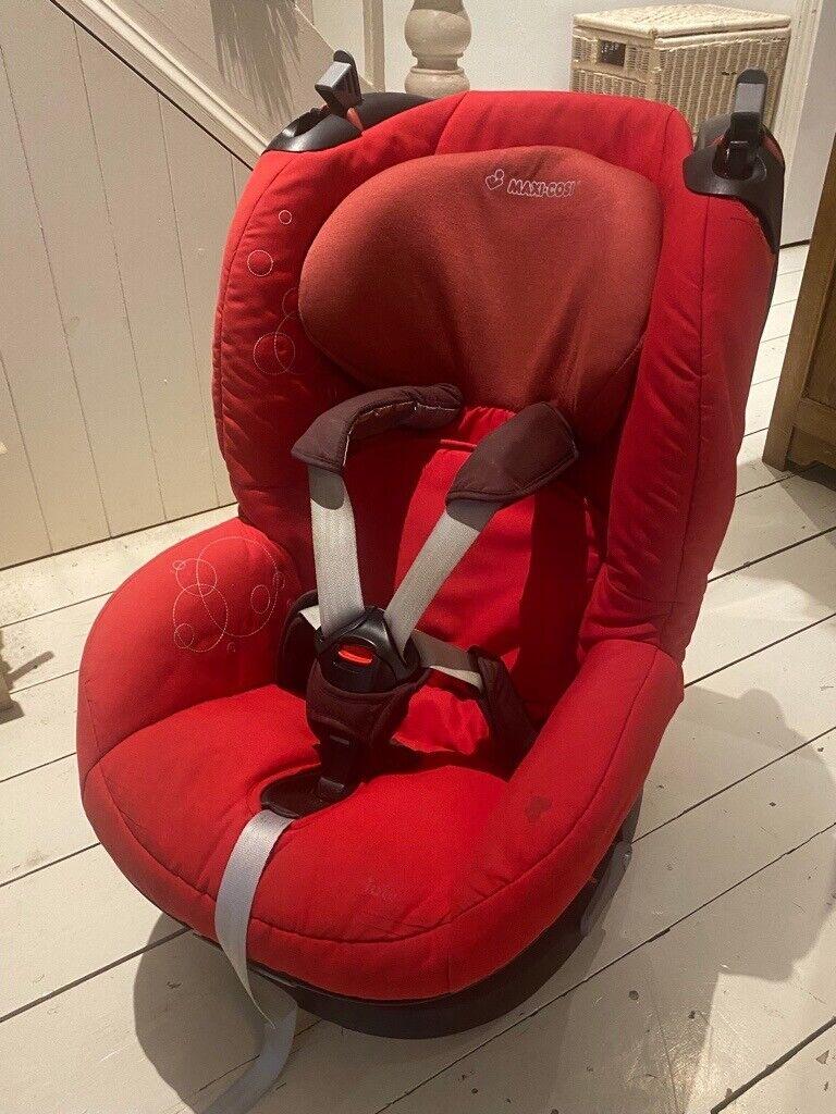 Maxi Cosi Tobi Car Seat - Red - for collection from N19