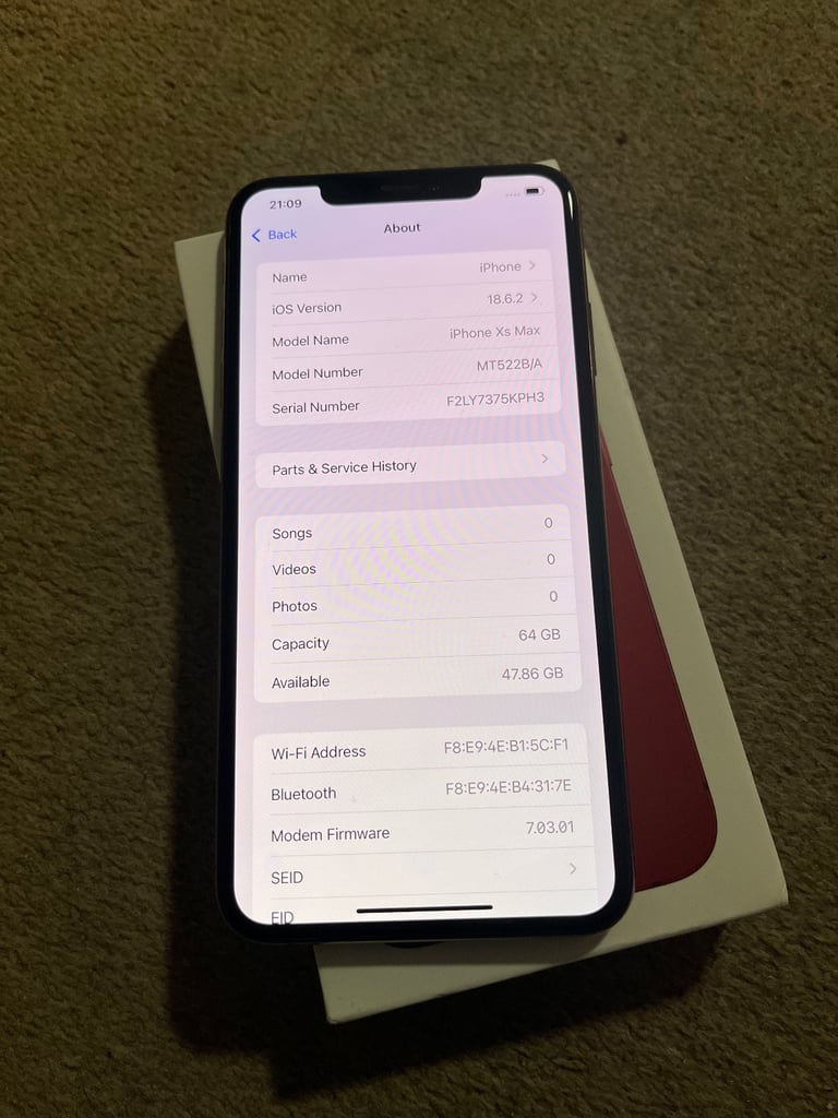 Apple iPhone XS Max.   Rose gold.  Xs max 