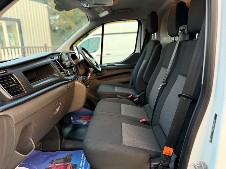 2020 Ford Transit Custom 2.0 EcoBlue 105ps High Roof Leader Van PANEL VAN DIESEL Manual