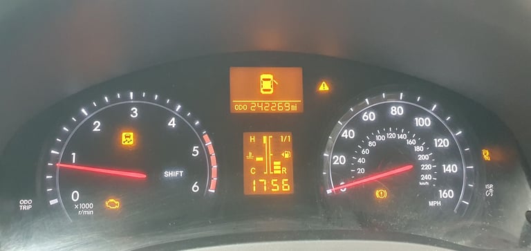 Toyota, AVENSIS, Estate, 2013, Manual, 1998 (cc), 5 doors