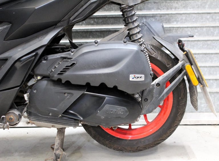 2022 22 APRILIA SR 125 GT SPORT SCOOTER LEARNER LEGAL 4K TRADE SALE NEW MOT