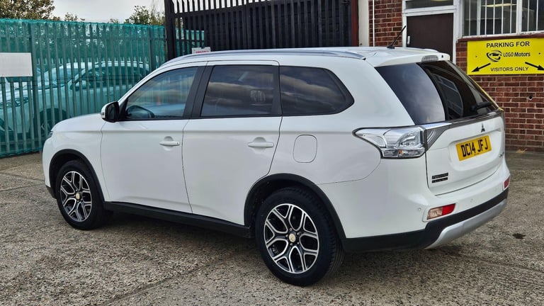 2014 Mitsubishi Outlander 2.2 DI-D GX3 4WD Euro 5 (s/s) 5dr ESTATE Diesel Manual