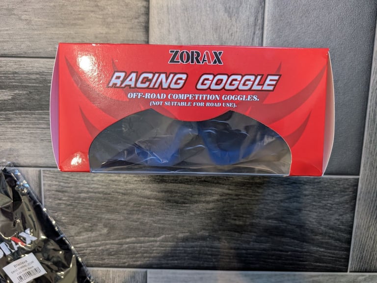 ZORAX X307 Motocross helmet with gloves, blaclava and racing google