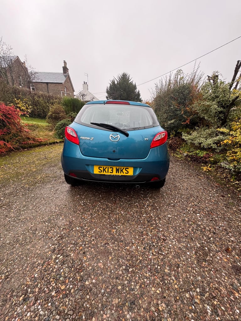 Mazda, 2, Hatchback, 2013, Manual, 1349 (cc), 5 doors