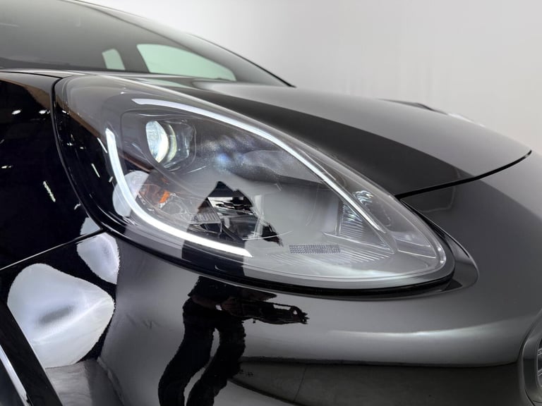 2024 Ford Puma 1.0 EcoBoost Hybrid mHEV ST-Line 5dr DCT HATCHBACK PETROL Automatic