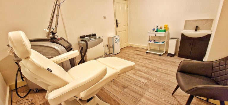 Prime Central London Beauty/Massage/Treatment Room for Rent