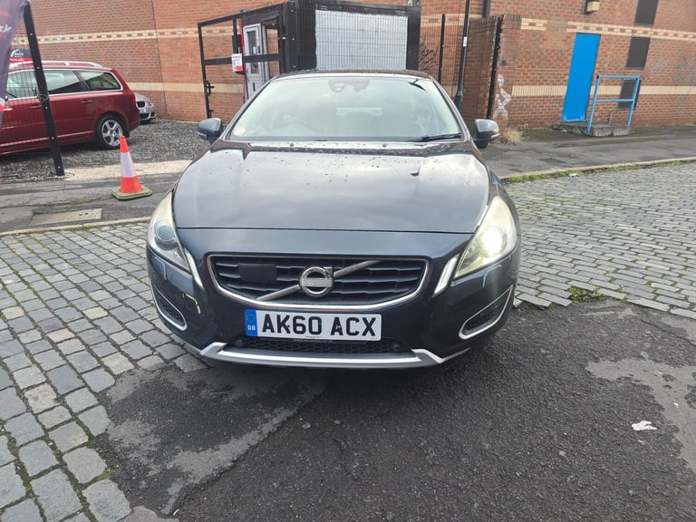 2010 Volvo S60 D5 [205] SE Lux 4dr SALOON Diesel Manual