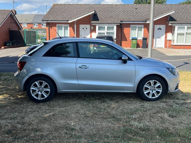 2011 Audi A1 1.6 TDI SE 3dr HATCHBACK Diesel Manual
