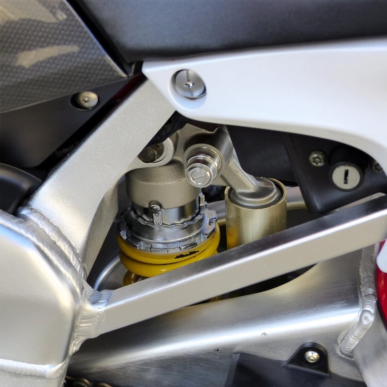 2000 Yamaha YZF-R1 – Increasingly Rare, Superb Condition, Only 13,239 Miles