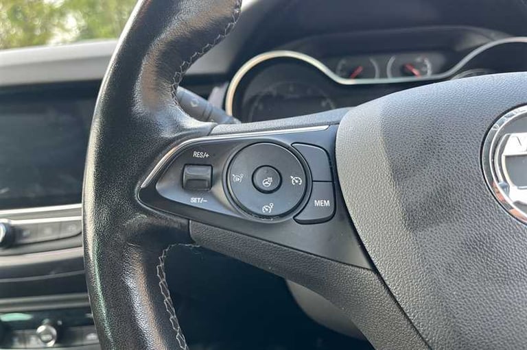 2022 Vauxhall Crossland 1.2 Turbo Elite Edition 5dr HATCHBACK PETROL Manual