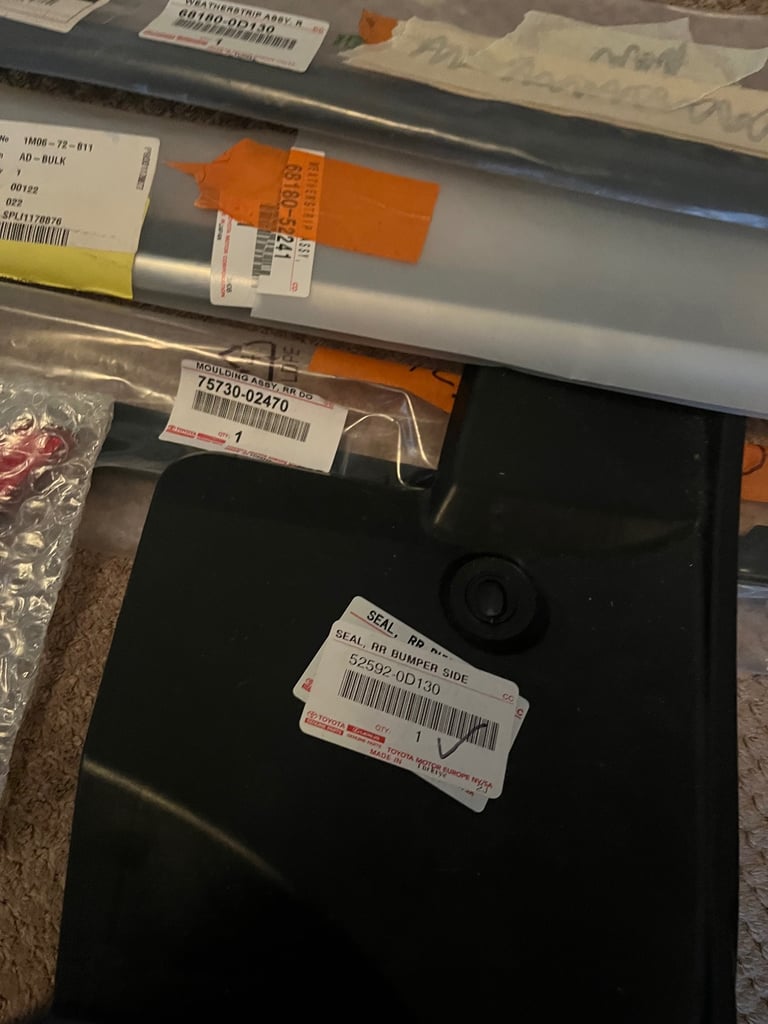 Genuine Toyota Car parts New Lot 4