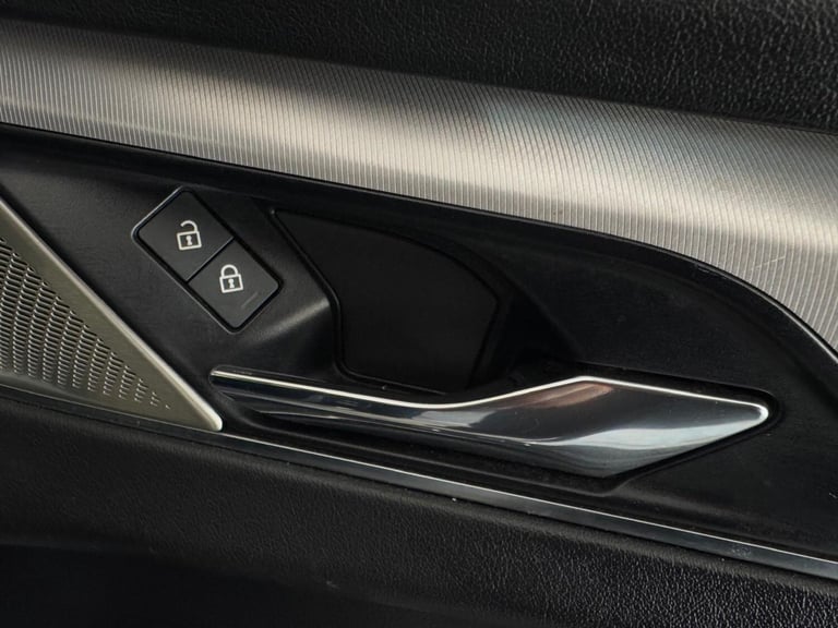 2022 Jaguar F-Pace 2.0 P250i R-Dynamic S Auto AWD Euro 6 (s/s) 5dr ESTATE Petrol Automatic