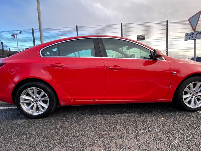 Vauxhall, INSIGNIA, Hatchback, 2016, Manual, 1956 (cc), 5 doors
