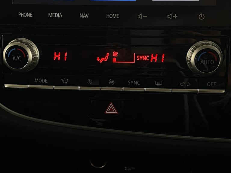 2020 Mitsubishi Outlander 2.0 MIVEC Exceed CVT 4WD Euro 6 (s/s) 5dr ESTATE Petrol Automatic