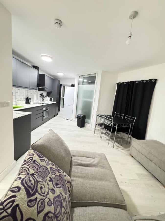 Room To Rent - BS9 - £650 All Bills Included