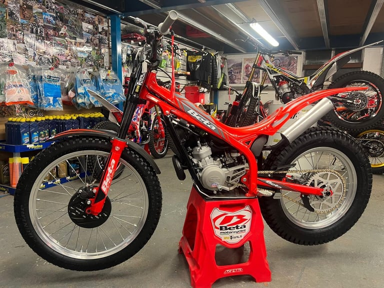 2025 Beta EVO Senior BW 80cc Trials Bike - Schoolboy Youth Fun Off-Road 