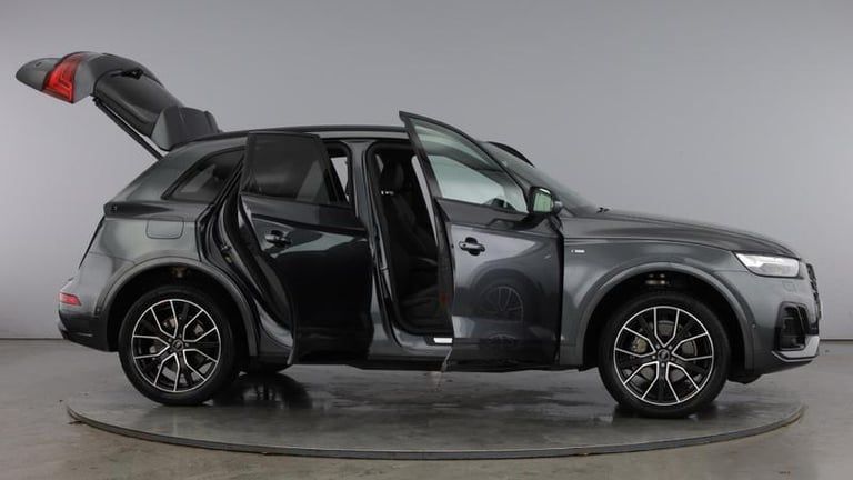 2024 Audi Q5 Black Edition 40 TDI quattro 204 PS S tronic Automatic SUV Diesel Automatic